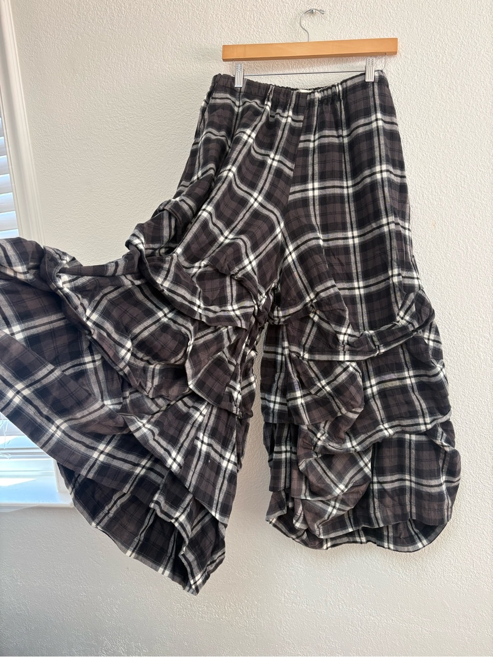 Krista Larson Black & White Checkered Plaid Flannel Pants